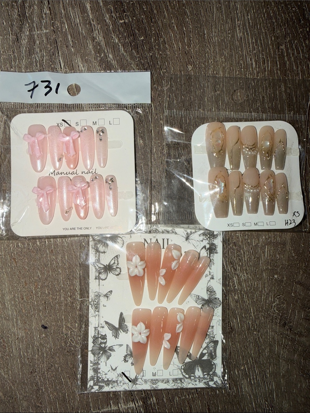X-SMALL Pink Floral and Bow Press-On Nail Sets